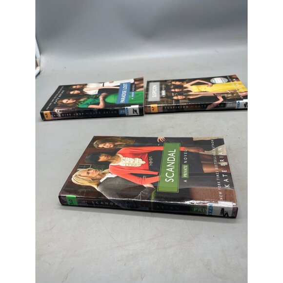 A private novel lot of 3 paperback books by Kate Brian English teens Simon READ - Picture 6 of 7